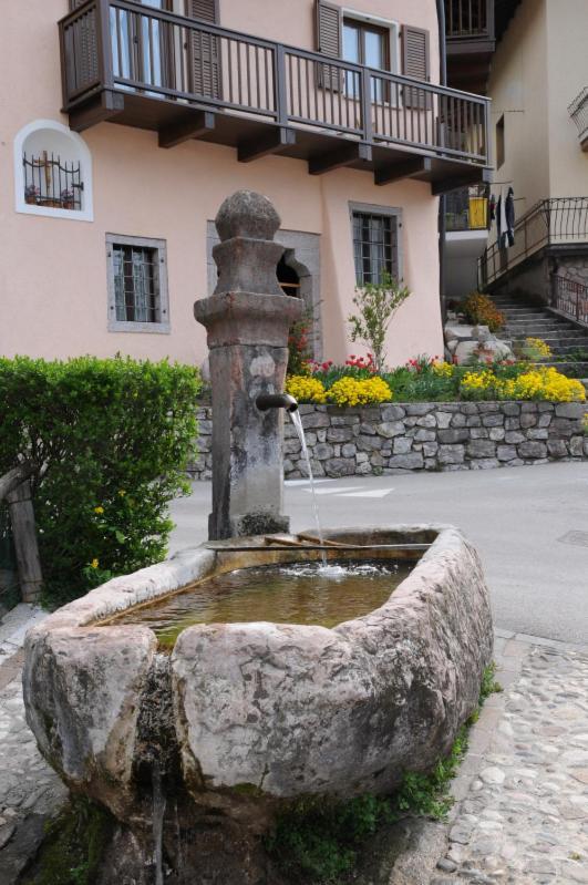 Hotel Cima Tosa San Lorenzo Dorsino Ngoại thất bức ảnh